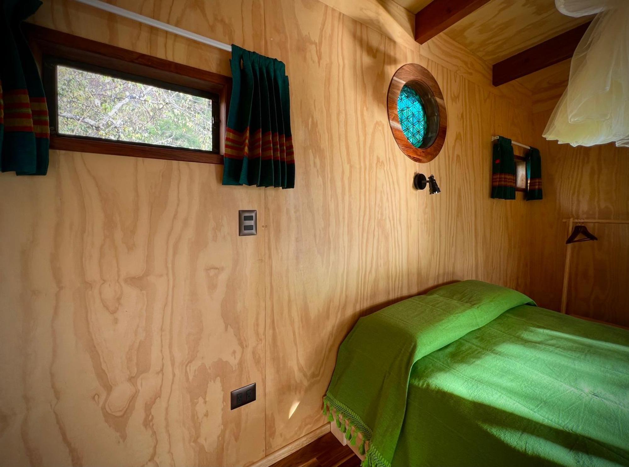 Santuario Ave Fenix-Cabanas Tepoztlán Rom bilde