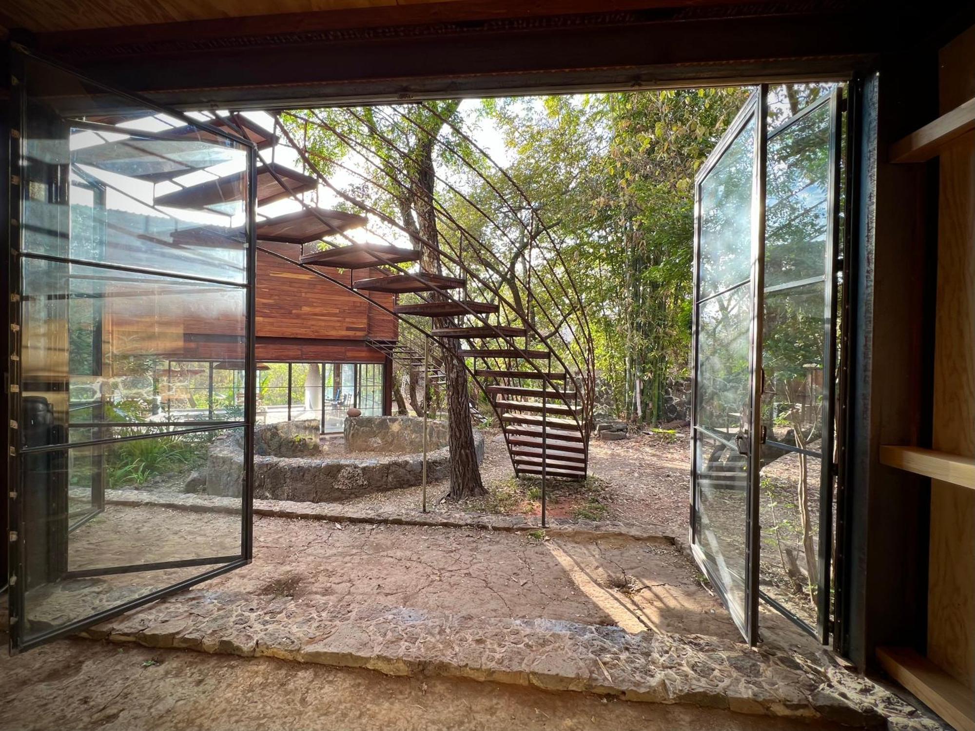 Santuario Ave Fenix-Cabanas Tepoztlán Rom bilde